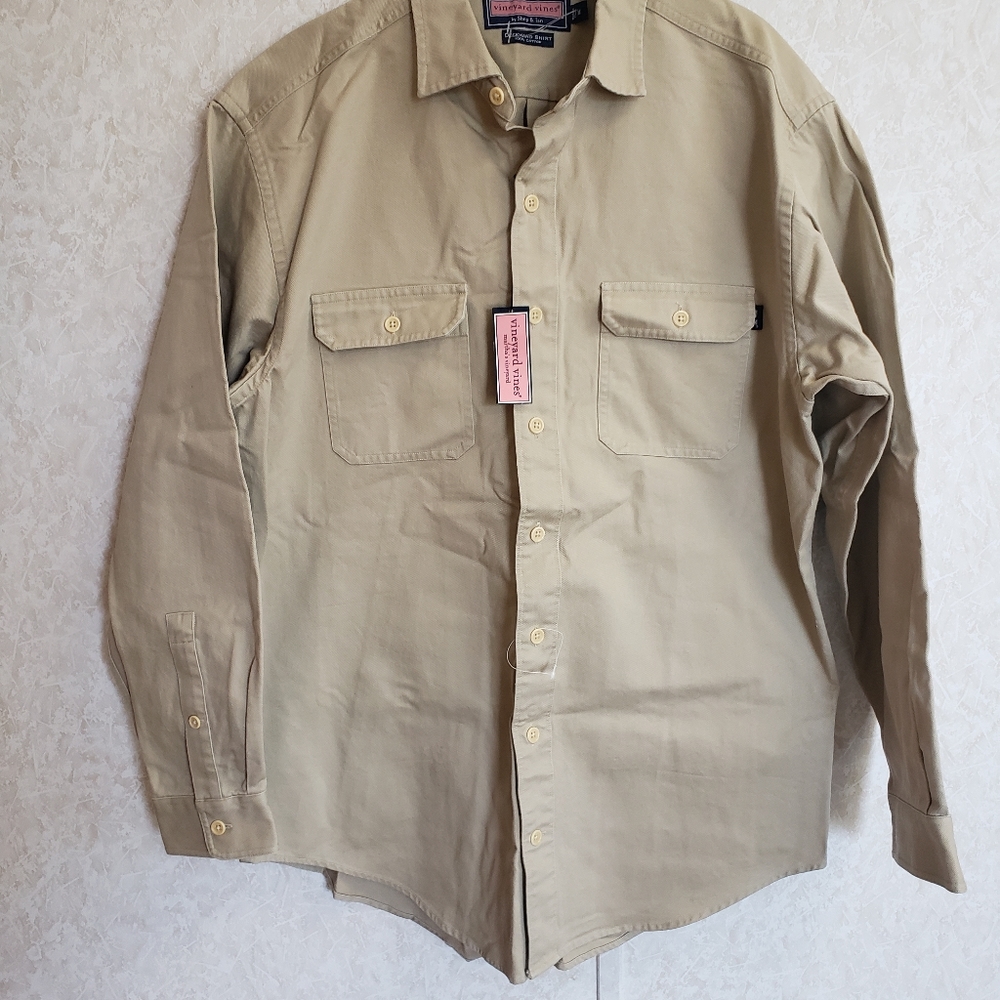 Vinyard vines men button down shirt.
